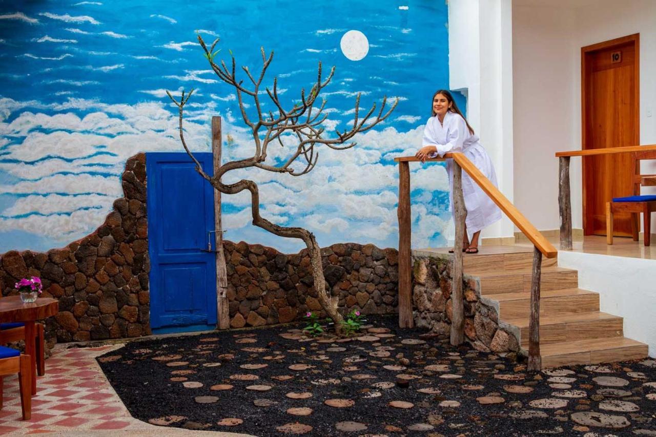 Plaza Luna Suites Puerto Ayora  Kültér fotó