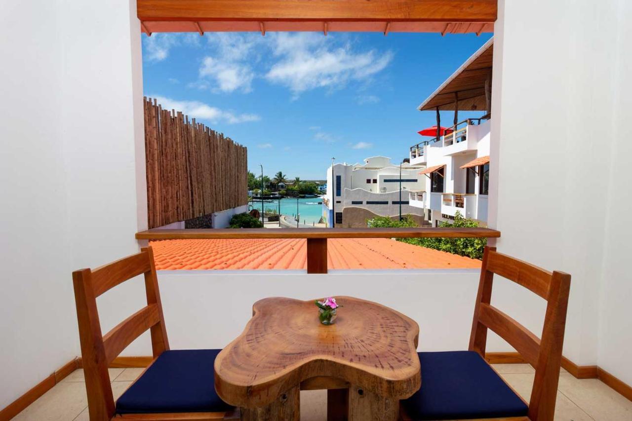 Plaza Luna Suites Puerto Ayora  Kültér fotó